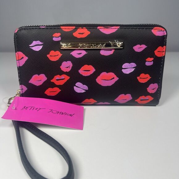 Betsey Johnson Handbags - Betsy Johnson Wallet Clutch Purse Lips Saffiano Pink Red Black Zippered NEW NWT